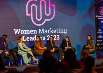 La maternidad, factor decisivo en el desarrollo profesional de las mujeres en marketing digital