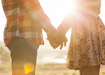 La salud sexual, una parte importante de la vida que requiere un acercamiento respetuoso hacia las relaciones sexuales