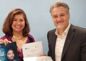 Microsoft y la UNESCO firman un acuerdo para promover la ética en la IA