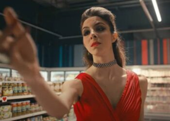 EROSKI, o cuando el amor, el humor y la música protagonizan una campaña