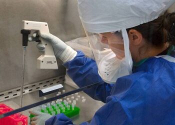 El sector farmacéutico, referencia en el papel de la mujer en la industria española