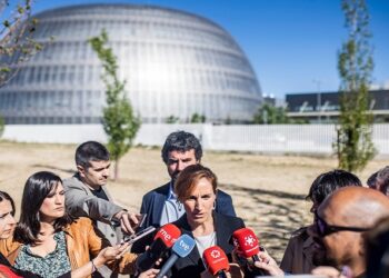 El sector farmacéutico gana peso en la precampaña de las autonómicas