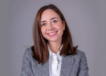 Sonia Álvarez: “Las cotizadas deben promover la comunicación con el minorista”