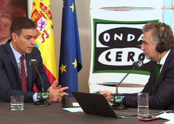 Pedro Sánchez levanta el veto a Carlos Alsina, pero no a Carlos Herrera
