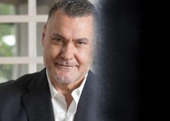 Torres y Carrera se funde a negro: “Silencio, se piensa”