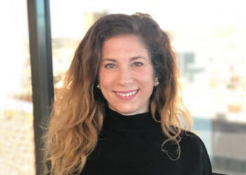 Olga Zografou: “En vacaciones debemos alejarnos de la hiperconexión digital”