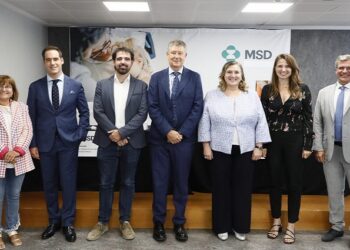 Expertos analizan  la eficacia sanitaria y la sostenibilidad económica en el SNS