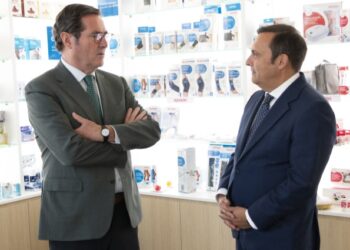 Eduardo Pastor se reúne con Antonio Garamendi, presidente de CEOE