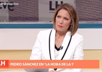Pedro Sánchez muestra el camino a RTVE con Silvia Intxaurrondo