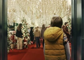 El Corte Inglés lanza su nueva campaña navideña “La planta 2 ½”