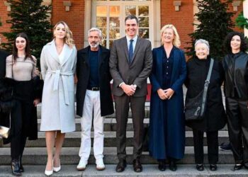 ‘CUÉNTAME’ VISITA MONCLOA