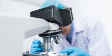 La importancia del análisis de ARN en el diagnóstico de enfermedades hereditarias