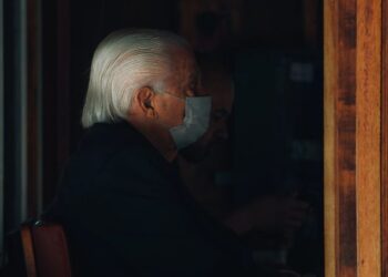 No, no hemos “salvado la Navidad” ignorando los contagios por gripe y covid