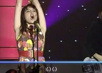 AL SERVICIO DE SU SANCHIDAD