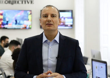 ‘The Objective’, caladero de las “viejas glorias” desencantadas con ‘El País’