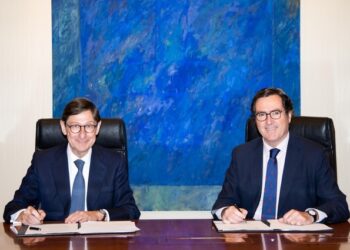 CaixaBank y CEOE amplían su compromiso con el crecimiento empresarial con una nueva línea de financiación de 40.000 millones