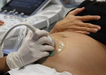 Más del 40% de las mujeres son madres pasados los 35 años