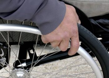 El Congreso acogerá el debate de totalidad de las proposiciones de ley sobre la ELA 