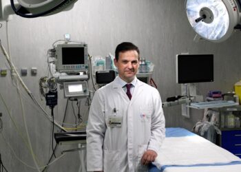 El Hospital Universitario Infanta Elena incorpora un brazo robótico de última generación