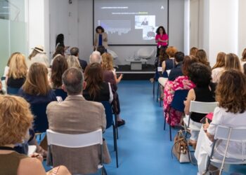 ATREVIA y Women Leading Tourism presentan el informe “Alta Dirección del Sector Turismo en los Medios”