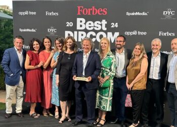 Julio Fernández-Llamazares encabeza la lista de los Best Dircom de Forbes 2024