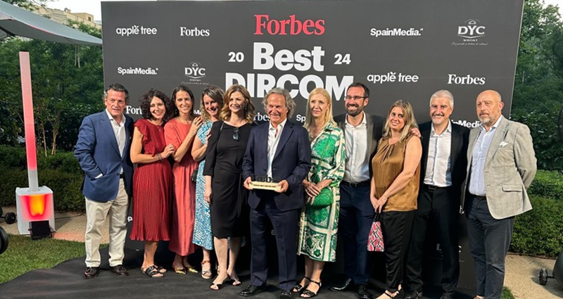 Julio Fernández-Llamazares encabeza la lista de los Best Dircom de Forbes 2024