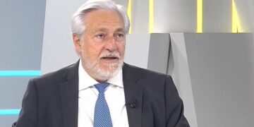 Alvise agita el entorno mediático de Vox y pone de los nervios a los Ariza