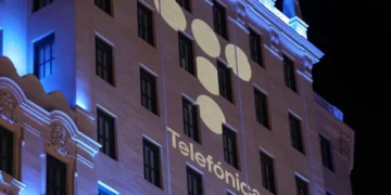 Fotografía y comunicación: Cien años de Telefónica en fotos