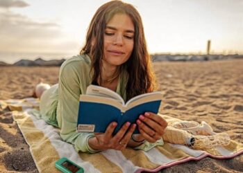 Détox digital: Así cuidan los jóvenes españoles su salud en verano