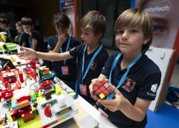 Endesa lanza la X edición de RetoTech