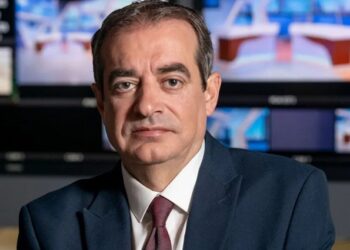 El director de Informativos de Mediaset ficha a su presidenta en la Academia de Televisión