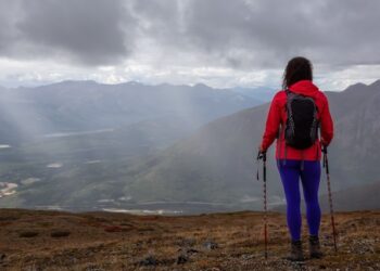 El Rucking: el entrenamiento que transformará tu caminata en un desafío extremo