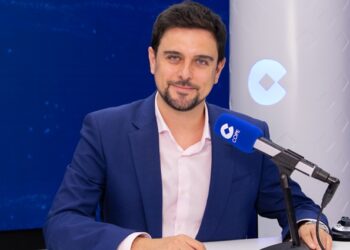 Ángel Expósito ficha a Diego Garrocho como nuevo colaborador de ‘La Linterna’