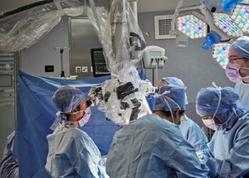 La microcirugía linfática marca la diferencia en el abordaje multidisciplinario