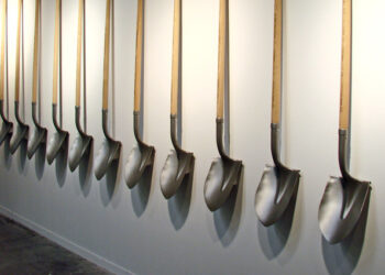 PRNoticias desmonta el bulo de las palas del Leroy Merlin