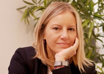 Beatrice Agostinacchio (Hotwire): “Las marcas deben definir un marco ético claro para el uso de la IA”