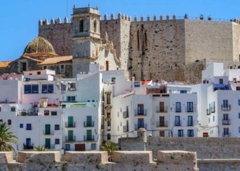“Autoridades, empresas y sociedad deben preservar a Valencia como destino turístico”