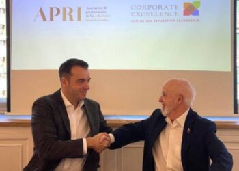 APRI y Corporate Excellence firman un convenio para poner en valor el papel de los Asuntos Públicos