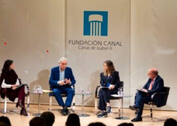 La comunicación corporativa ante los desafíos del cambio: geopolítica, IA y liderazgo