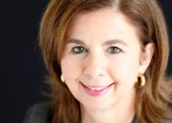 Isabel Lozano, de Trescom: “Revisar nuestro posicionamiento nos acerca más a las necesidades de nuestros clientes”