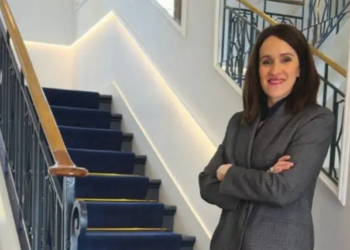 Elena Losa, nueva directora de marketing y comunicación en Clínicas Barber