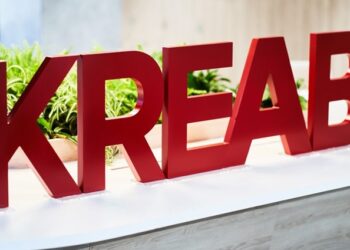 Kreab España opera ya con AILA, su plataforma de IA plenamente compatible con la normativa europea