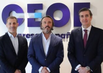 IAB Spain se une a CEOE para fortalecer la competitividad empresarial