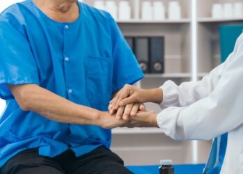 Día Mundial del Parkinson: la importancia de detectar síntomas no visibles