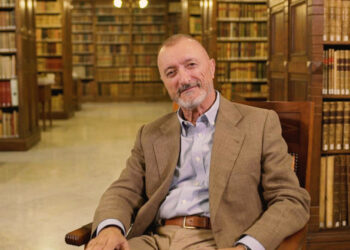 Netflix adapta la última novela de Arturo Pérez Reverte