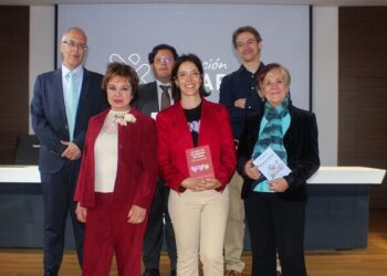 La Fundación Cofares cierra con éxito su II Feria del Libro en clave farmacéutica