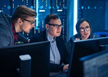 Telefónica Tech y Anjana Data se alían para gobernar datos e IA en España