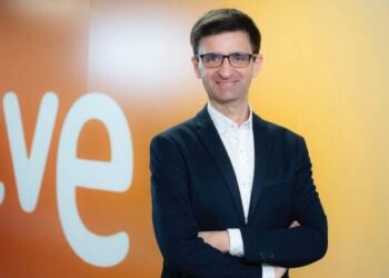 Guerra en RTVE: más dinero para los programas “afines” a costa de la plantilla