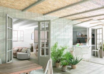 Mobalpa presenta “Ambiente Duna”: diseño a medida con alma costera y espíritu slow living
