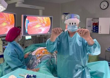 Cirugía hepática compleja con realidad aumentada en el Hospital Universitario La Luz